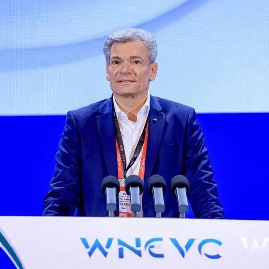 以“转型升级·韧性增长	”为主题，WNEVC 2026全景概览